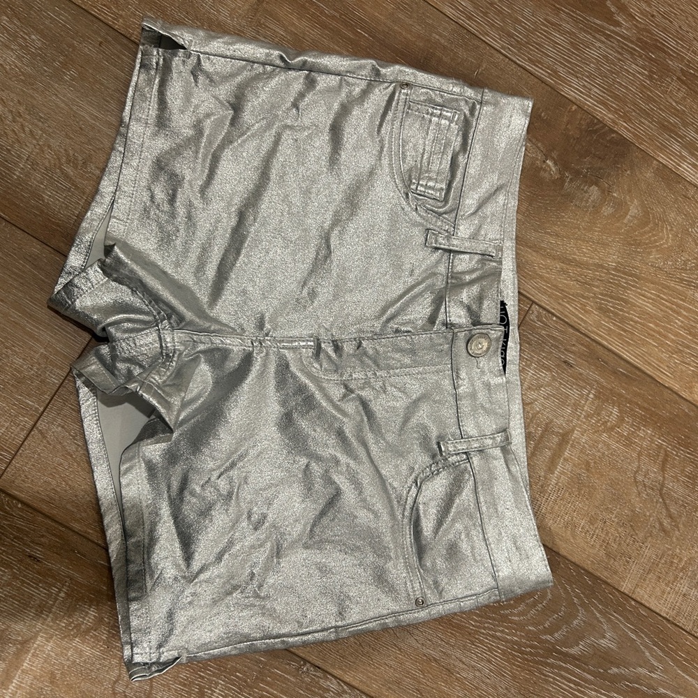 Hot Kiss Shimmering Silver Shorts